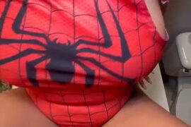 Sariixo Spiderman sextape Onlyfans trend leaked so hot