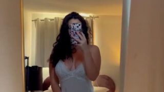 Hotblockchain/Emily Cocea Slutty cam girl video Onlyfans trend leaked